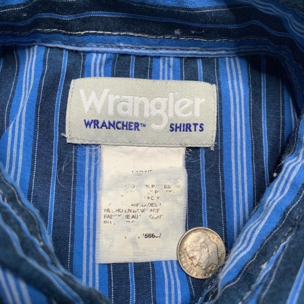 Wrangler Sized Medium Western Button Down - image 3